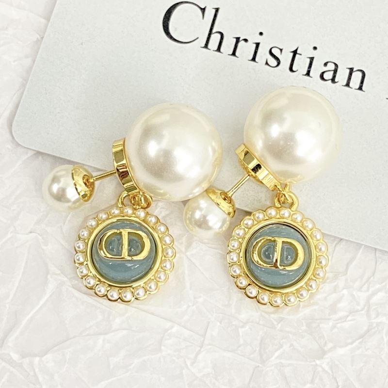 Christian Dior Earrings - Click Image to Close